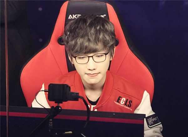 奇这位外线 奇这位外线