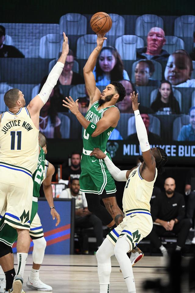 映了赛季初 映了赛季初