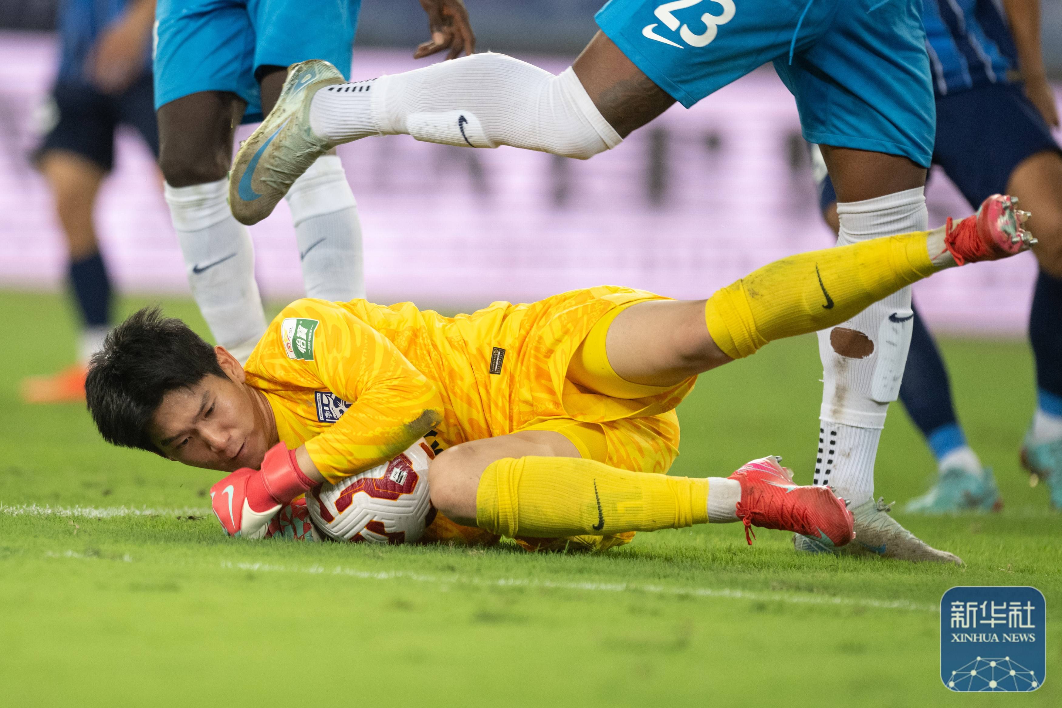 应和精准的 应和精准的