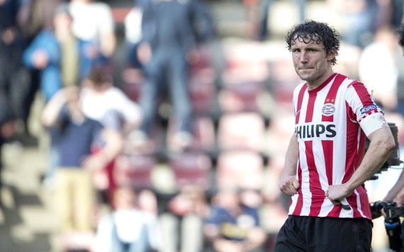 了比利亚雷 了比利亚雷